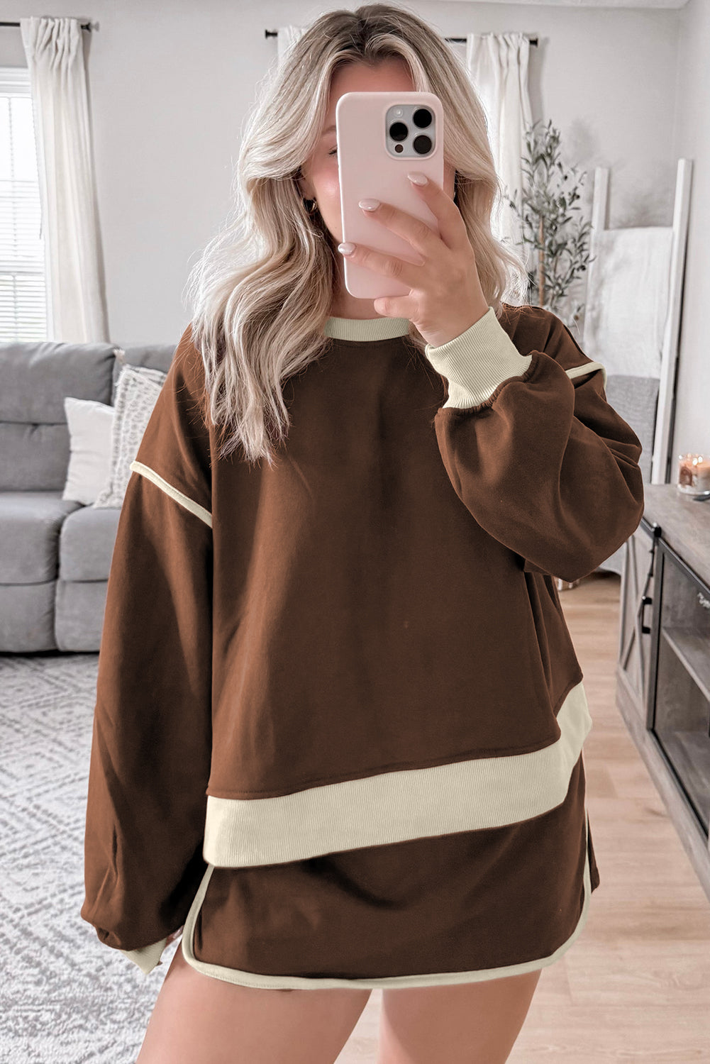 Color Contrast Loose Pullover and Lace-up Waist Skort Set