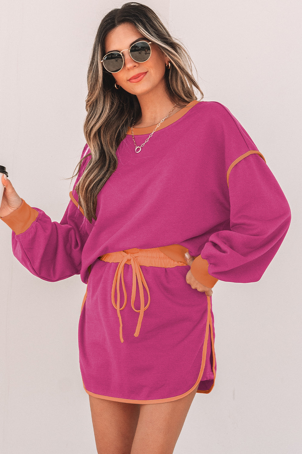 Color Contrast Loose Pullover and Lace-up Waist Skort Set